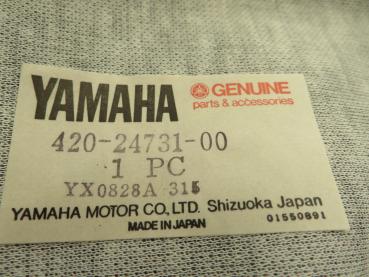 Preview: Yamaha Sitzbank Bezug Sitzbezug RD50 DX seat cover original 420-24731-00 NOS