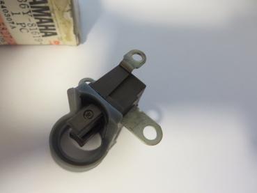 Yamaha Kohlenhalter für Lichtmaschine FJ1100 FJ1200 FZ750 brush holder 36Y-81619-50 Original NEU