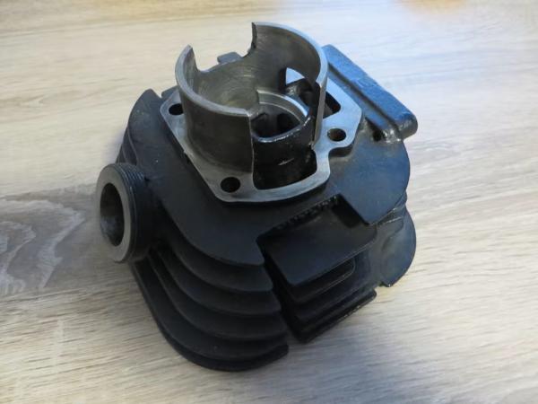 Yamaha Zylinder komplett DT80 MX RD80 MX cylinder Original 5G1-11311-00 NOS