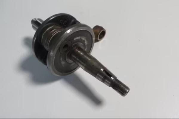 Yamaha Kurbelwelle DT80 MX RD80 MX RX80 SE crankshaft 3M8-11400-00 Original