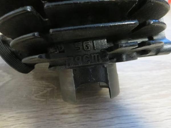 Yamaha Zylinder komplett DT80 MX RD80 MX cylinder Original 5G1-11311-00 NOS