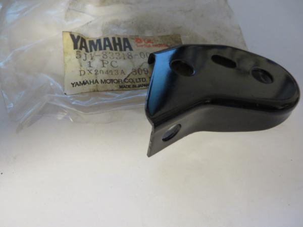 Yamaha Blinkerhalter vorne links DT80 MX flasher stay 5J1-83318-00 Original NEU