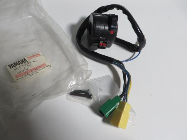 Yamaha Lenkerschalter links RD50M 2L4 Handle Switch left Original 2L4-83975-00 NOS