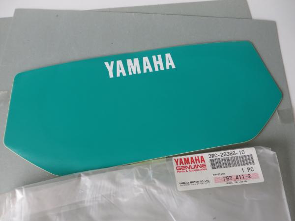 Yamaha Aufkleber Dekor Lampenmaske DT80 LCII sticker 3WC-28368-10 Original NOS