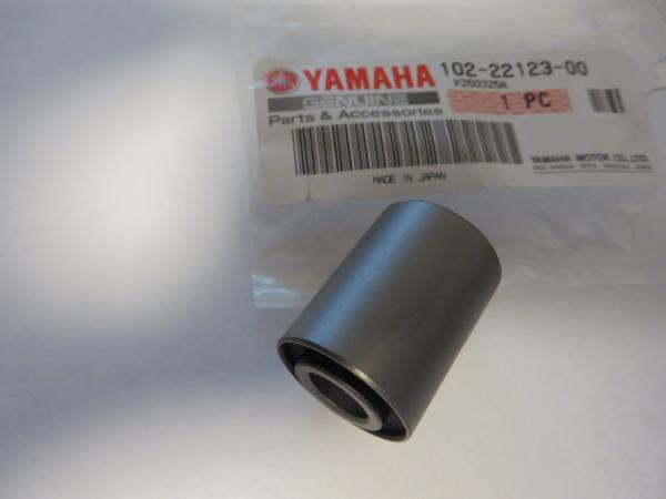 Yamaha Schwingenlager Buchse LB50 LB80 Chappy LB3-M LB3-80 Bop TY50M DT50M RD80MX DT80MX FS1 Original 102-22123-00 NEU