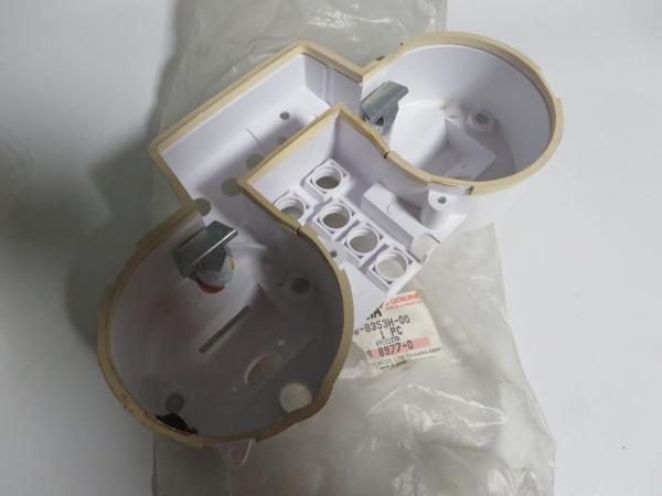 Yamaha unteres Tachogehäuse XJ550 case inner Original 4U8-8353H-00 NOS