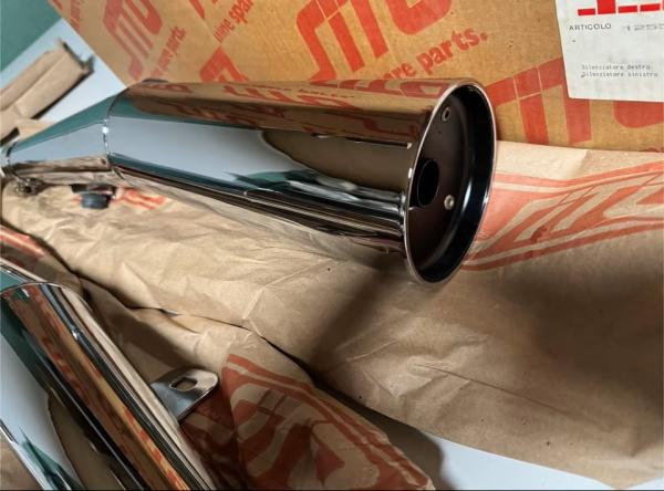 Sito Auspuff Schalldämpfer Yamaha XJ550 4V8 exhaust silencer NOS