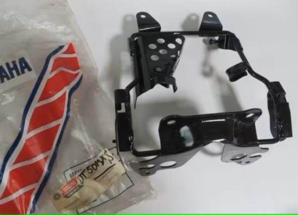 Yamaha Scheinwerferhalter DT50 MX DT50R stay headlight Original 1NN-F3174-00 NEU