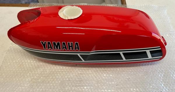 Yamaha Benzintank Tank Rot FS1 FS1-DX fuel tank red 1J5-24110-01-X0 original NEU