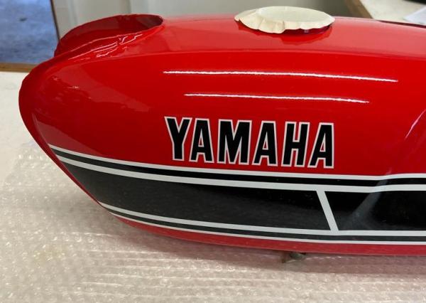 Yamaha Benzintank Tank Rot FS1 FS1-DX fuel tank red 1J5-24110-01-X0 original NEU